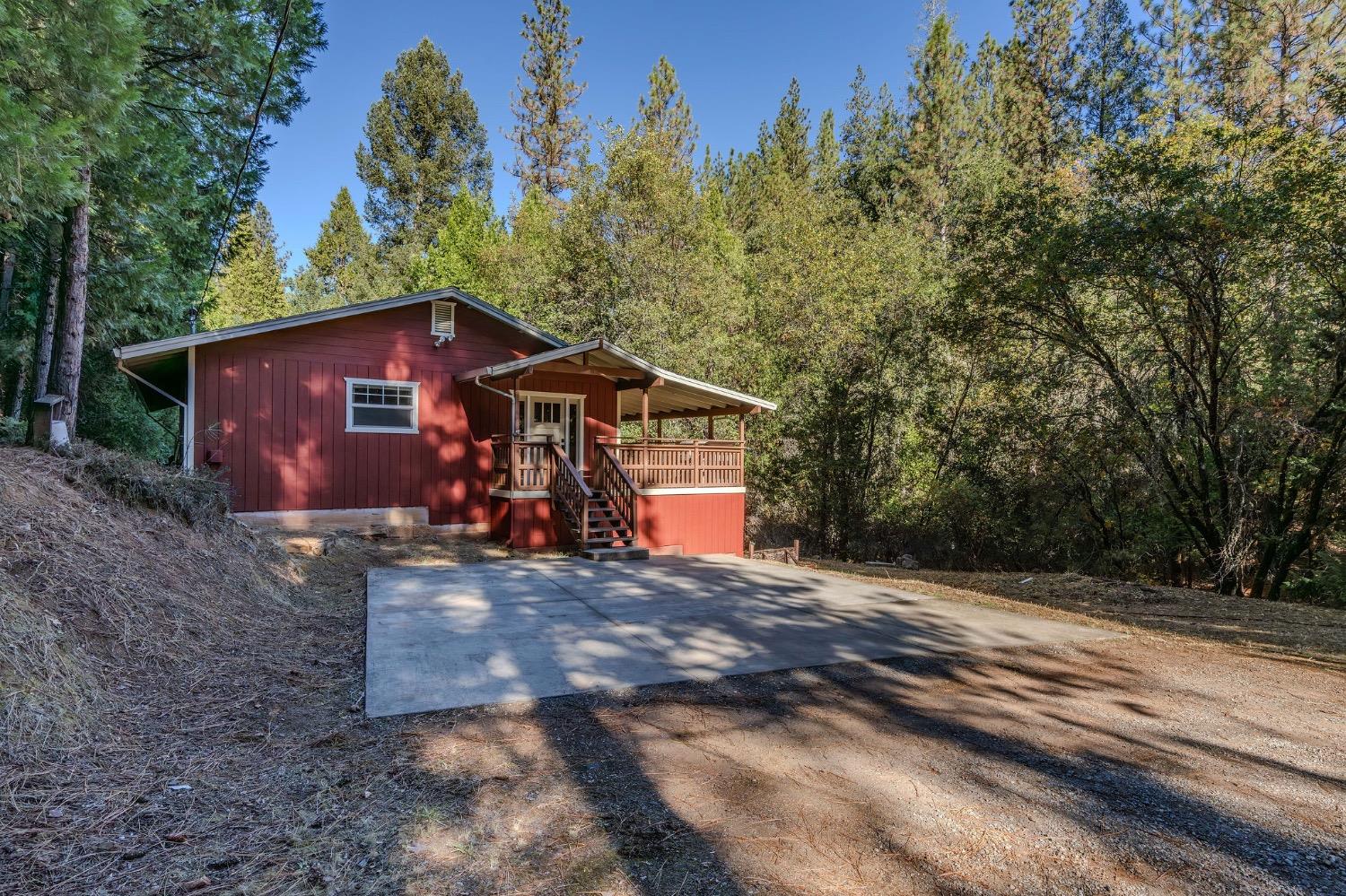 1556 Burnham Road