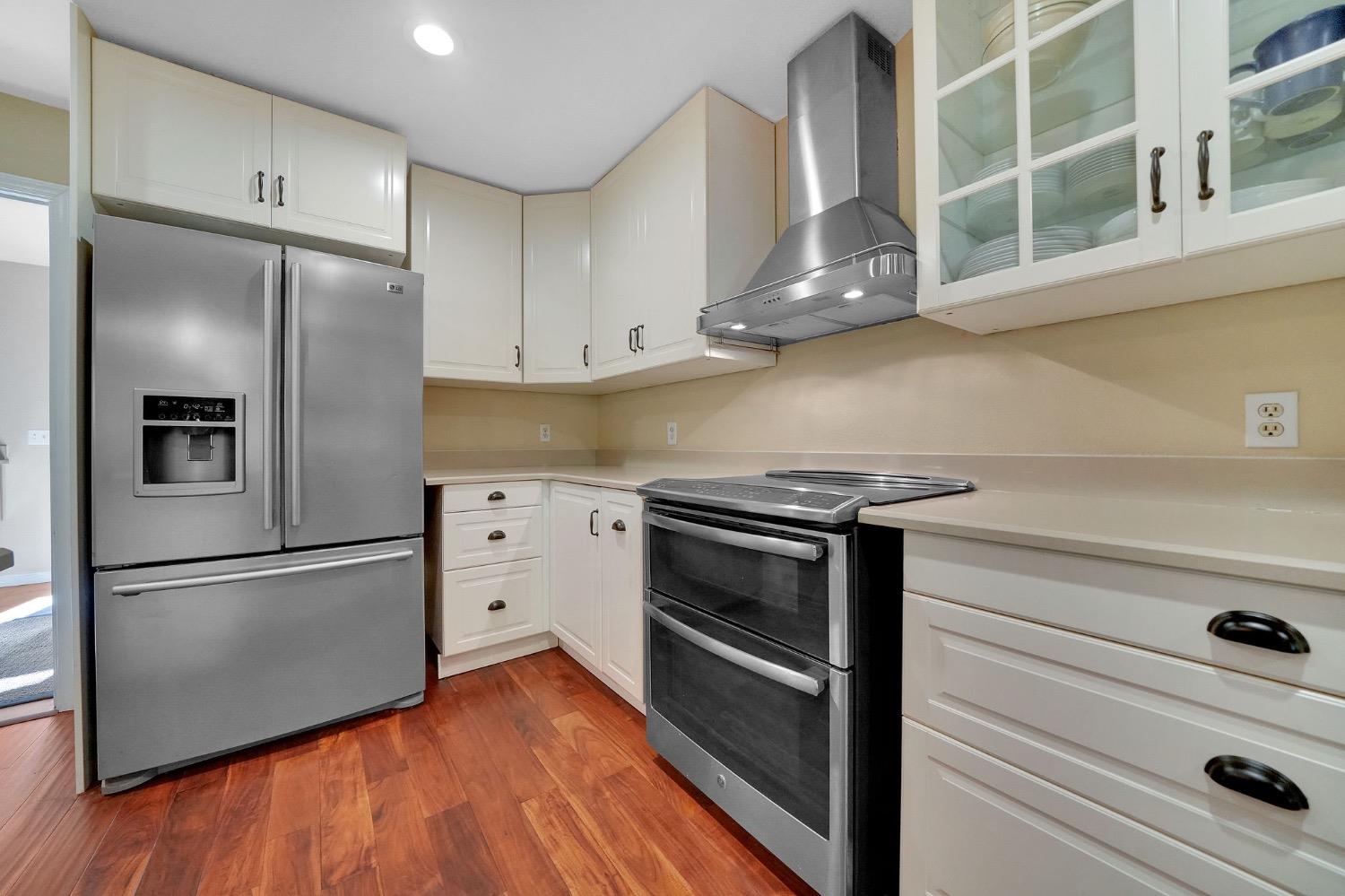 1556 Burnham Road
