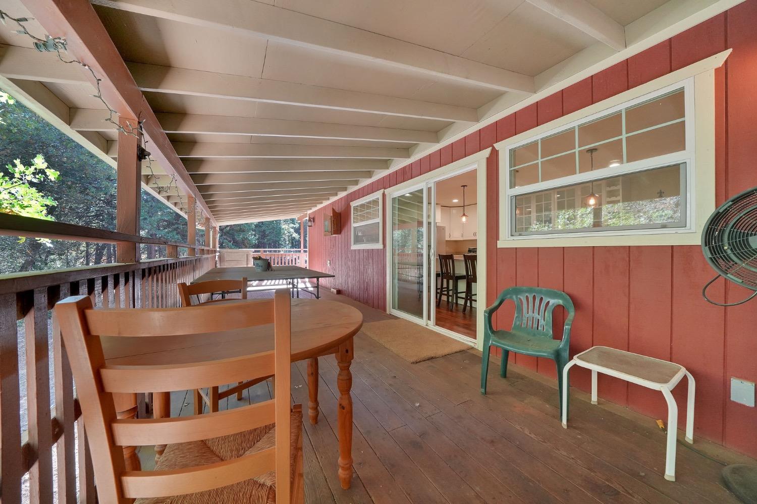 1556 Burnham Road