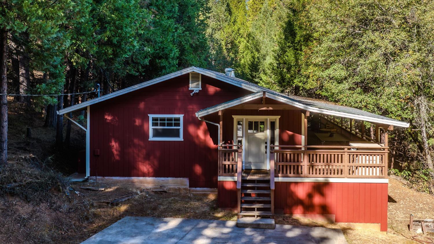 1556 Burnham Road