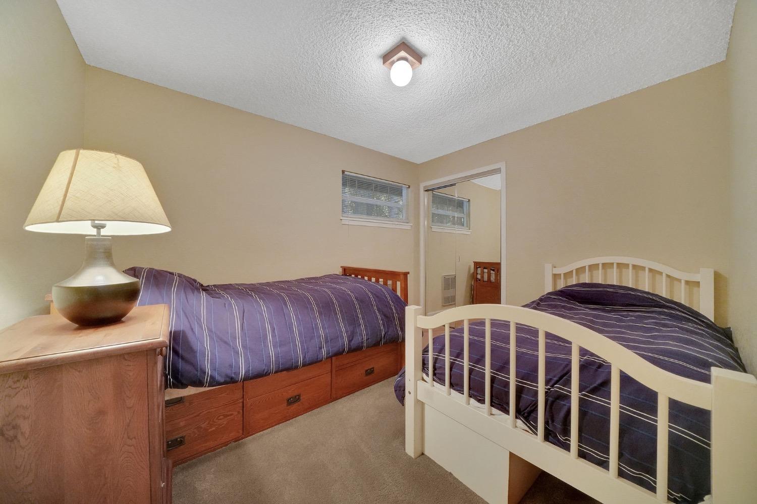 1556 Burnham Road