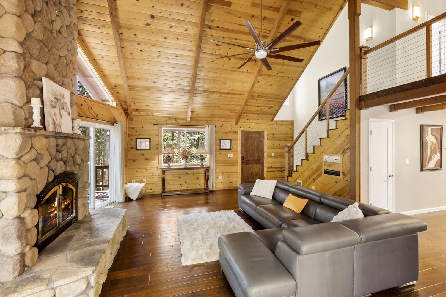 4742 Meko Drive