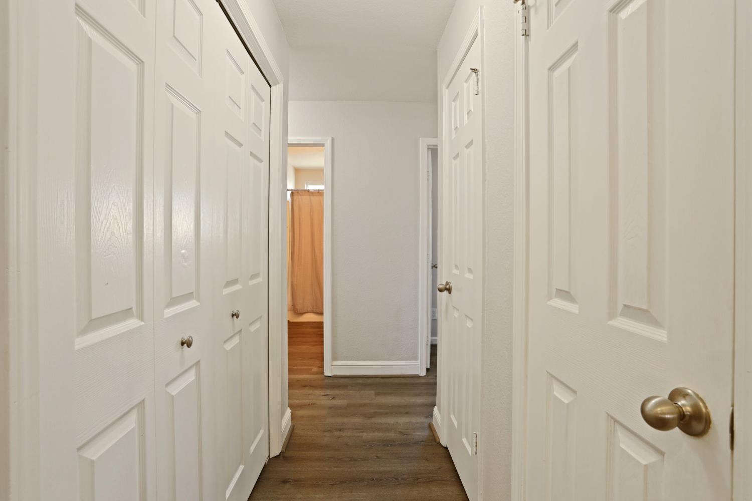 864 Gotland Court