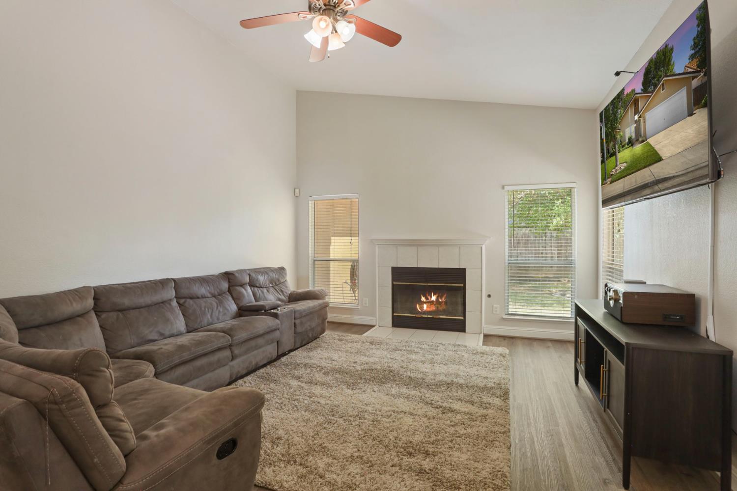 864 Gotland Court