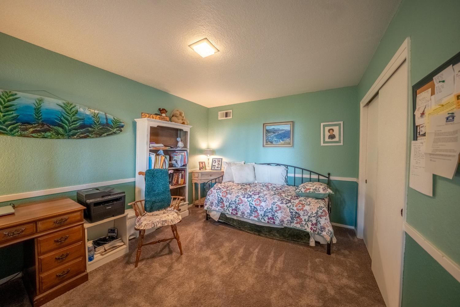 762 Sugarbush Lane