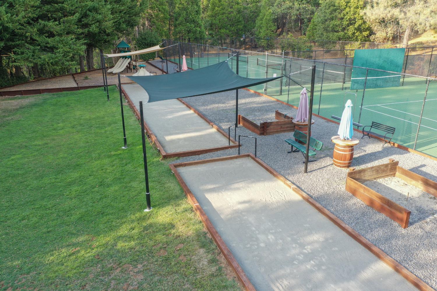 762 Sugarbush Lane