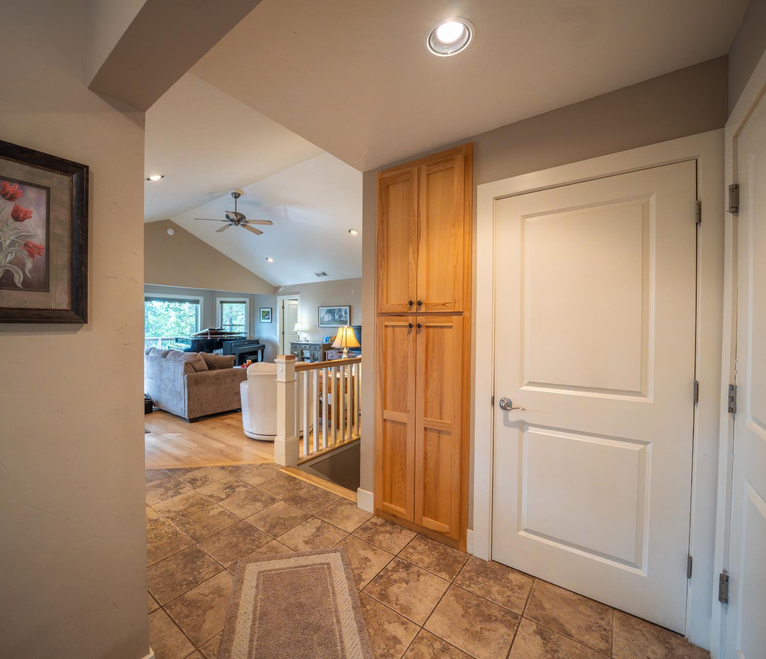 762 Sugarbush Lane