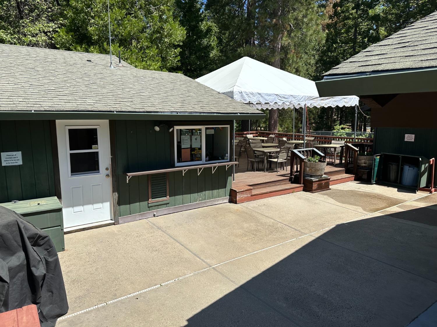 3040 Kenshaw Way