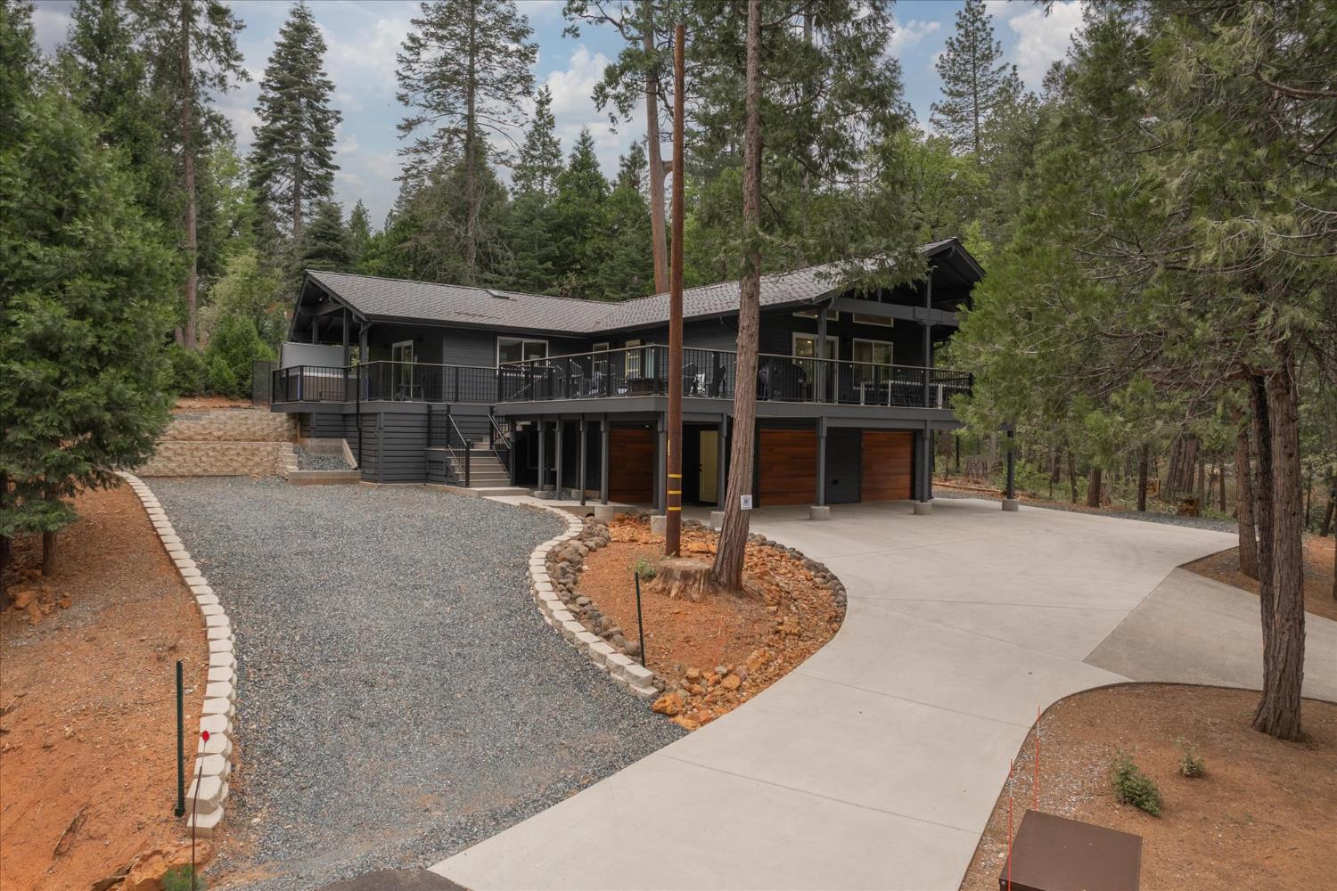 2175 E Mokelumne Drive