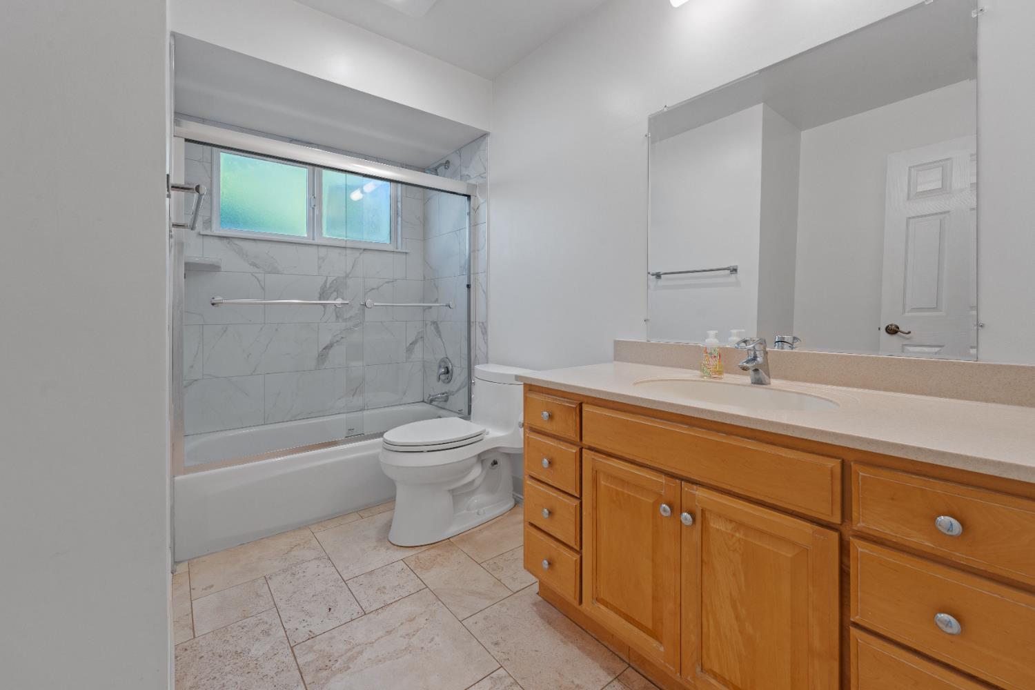 2583 Regent Road