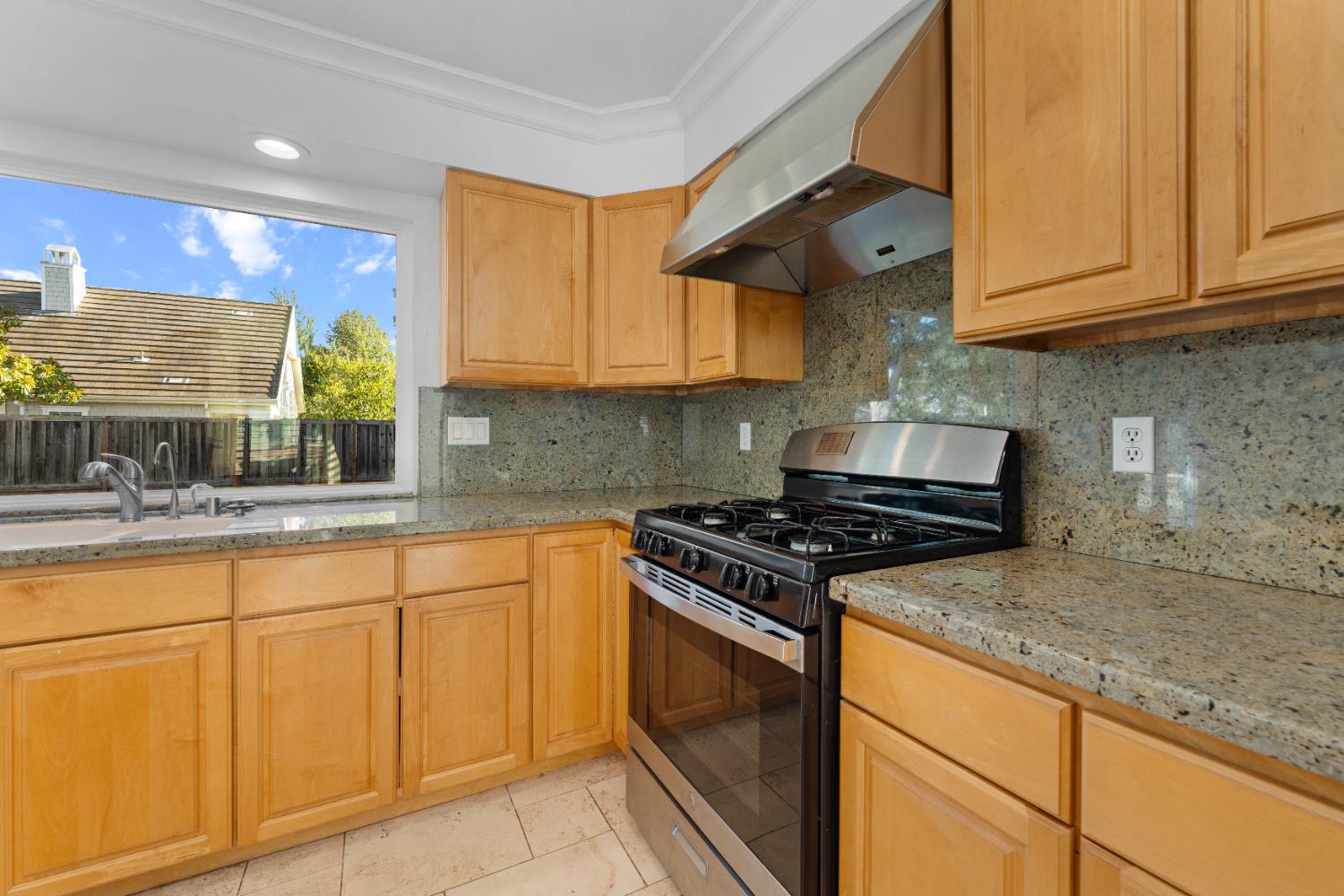 2583 Regent Road