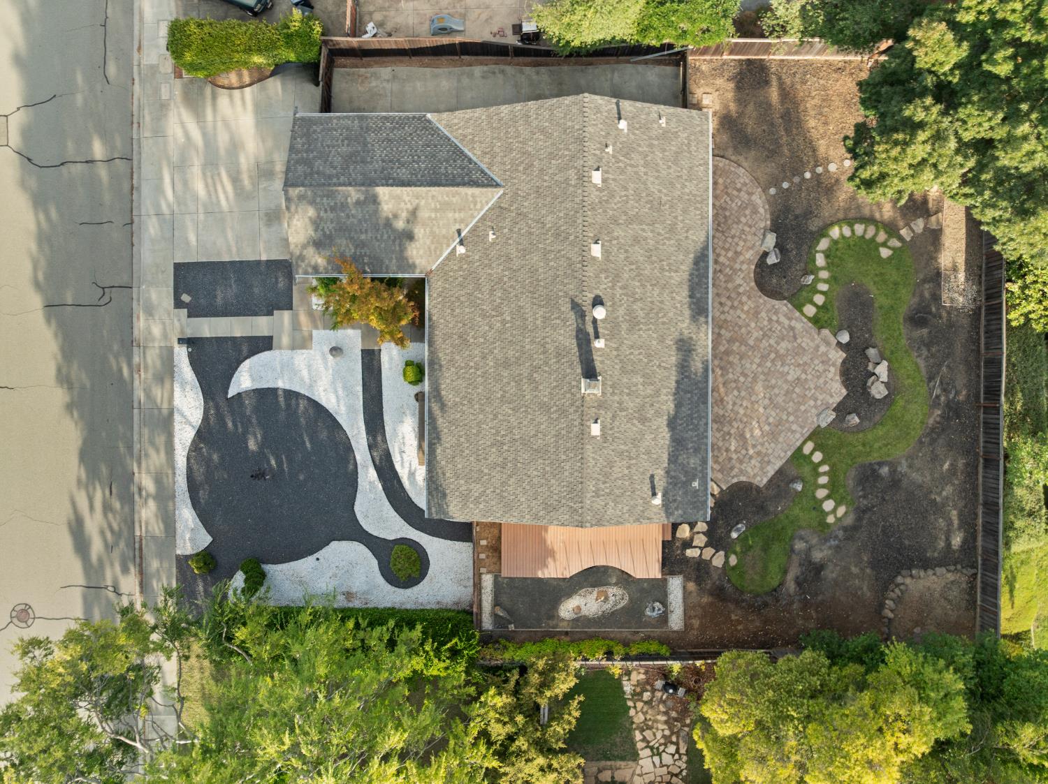 2583 Regent Road
