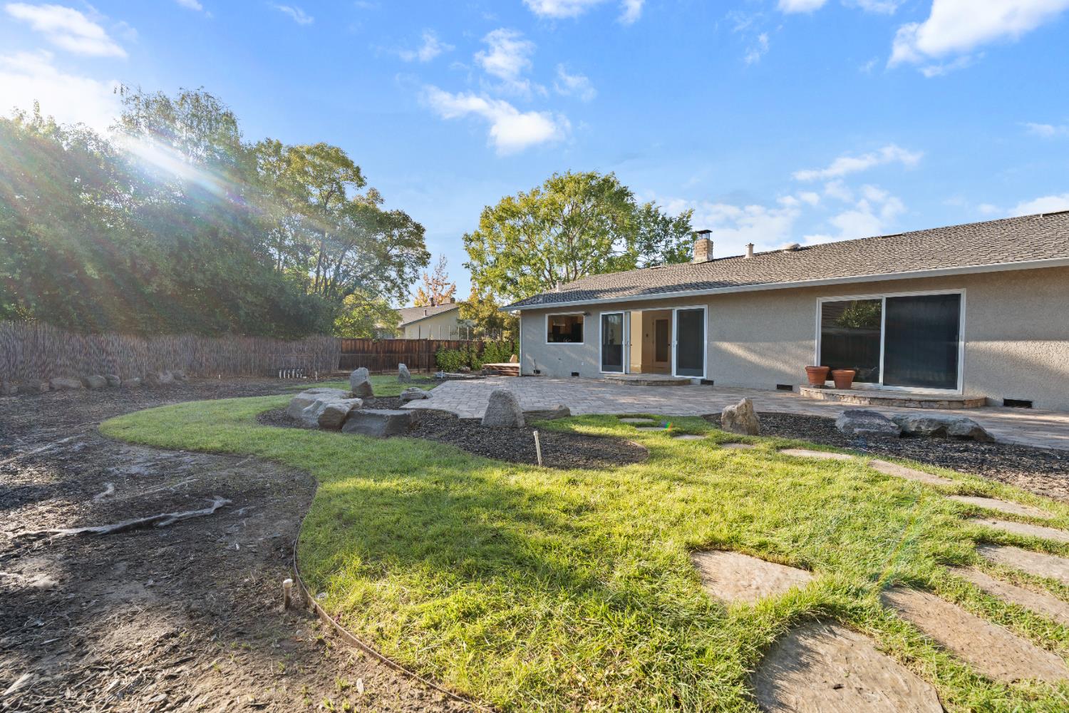 2583 Regent Road