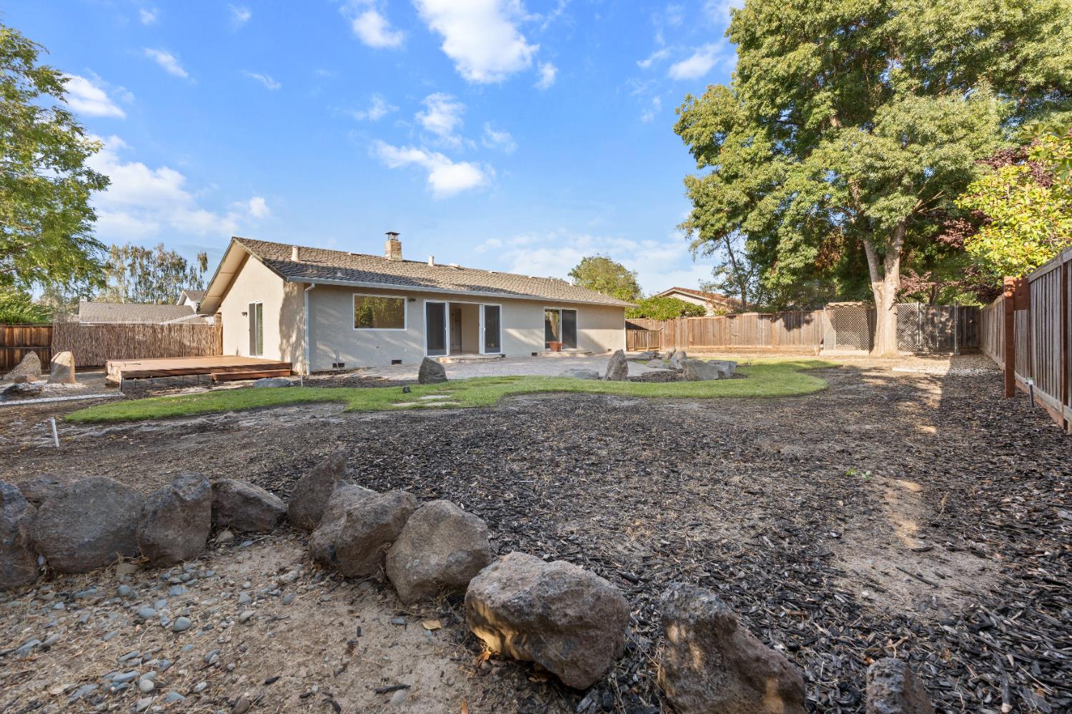 2583 Regent Road