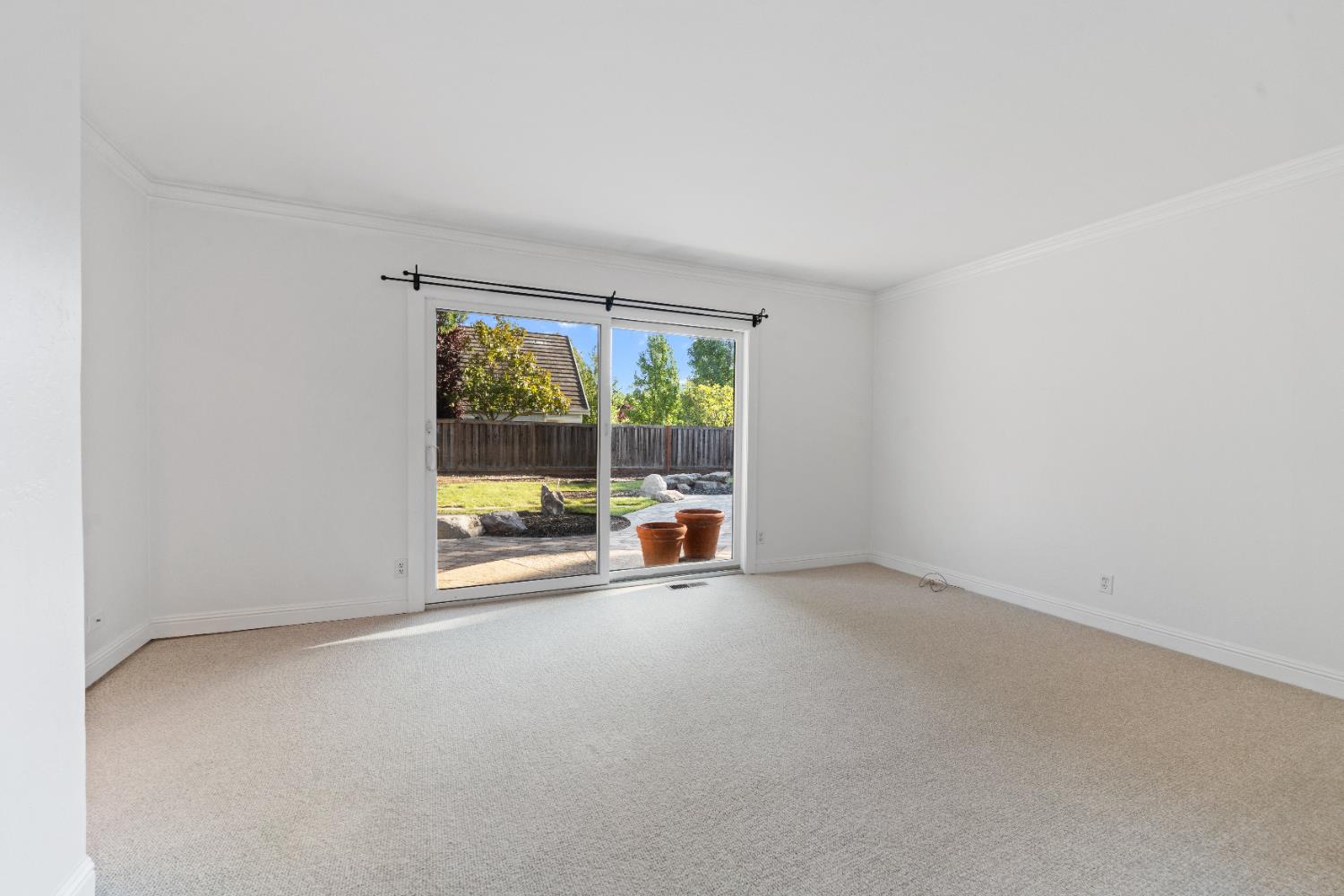 2583 Regent Road