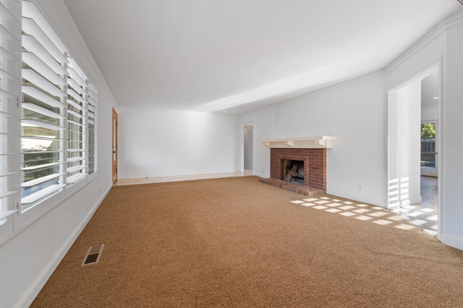 2583 Regent Road