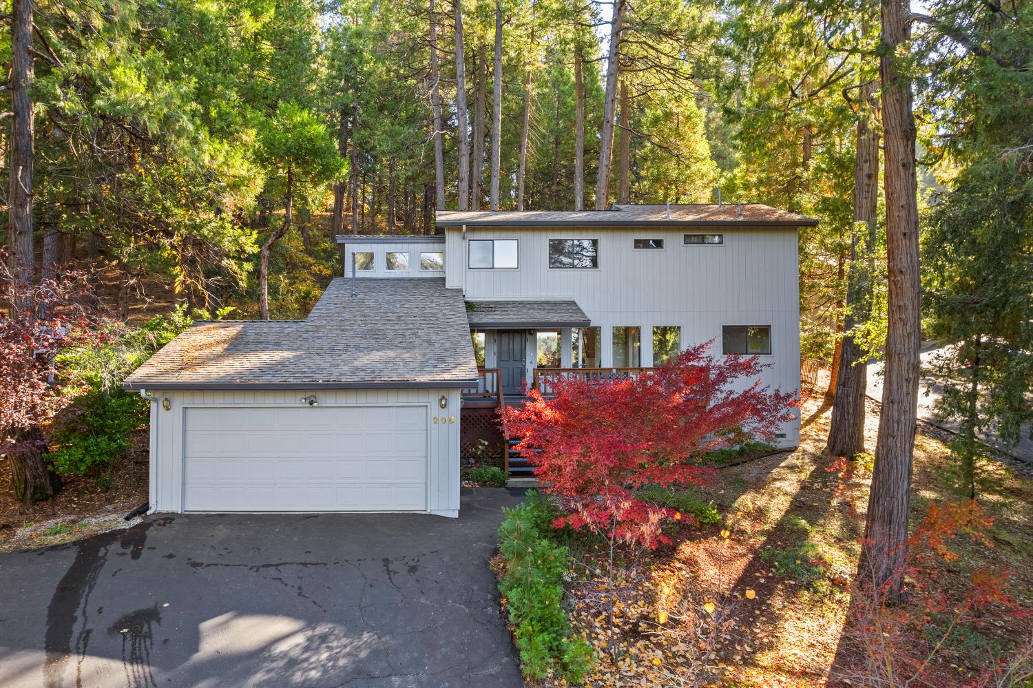 208 Snowberry Court