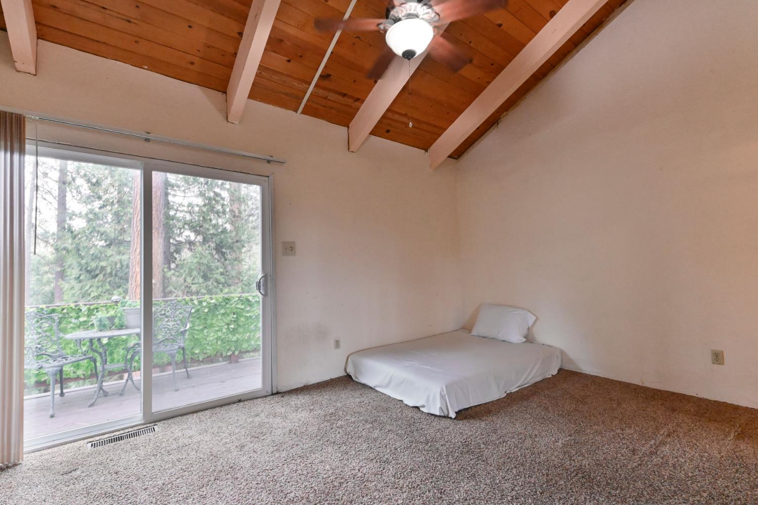 24214 N Oxbow Lane
