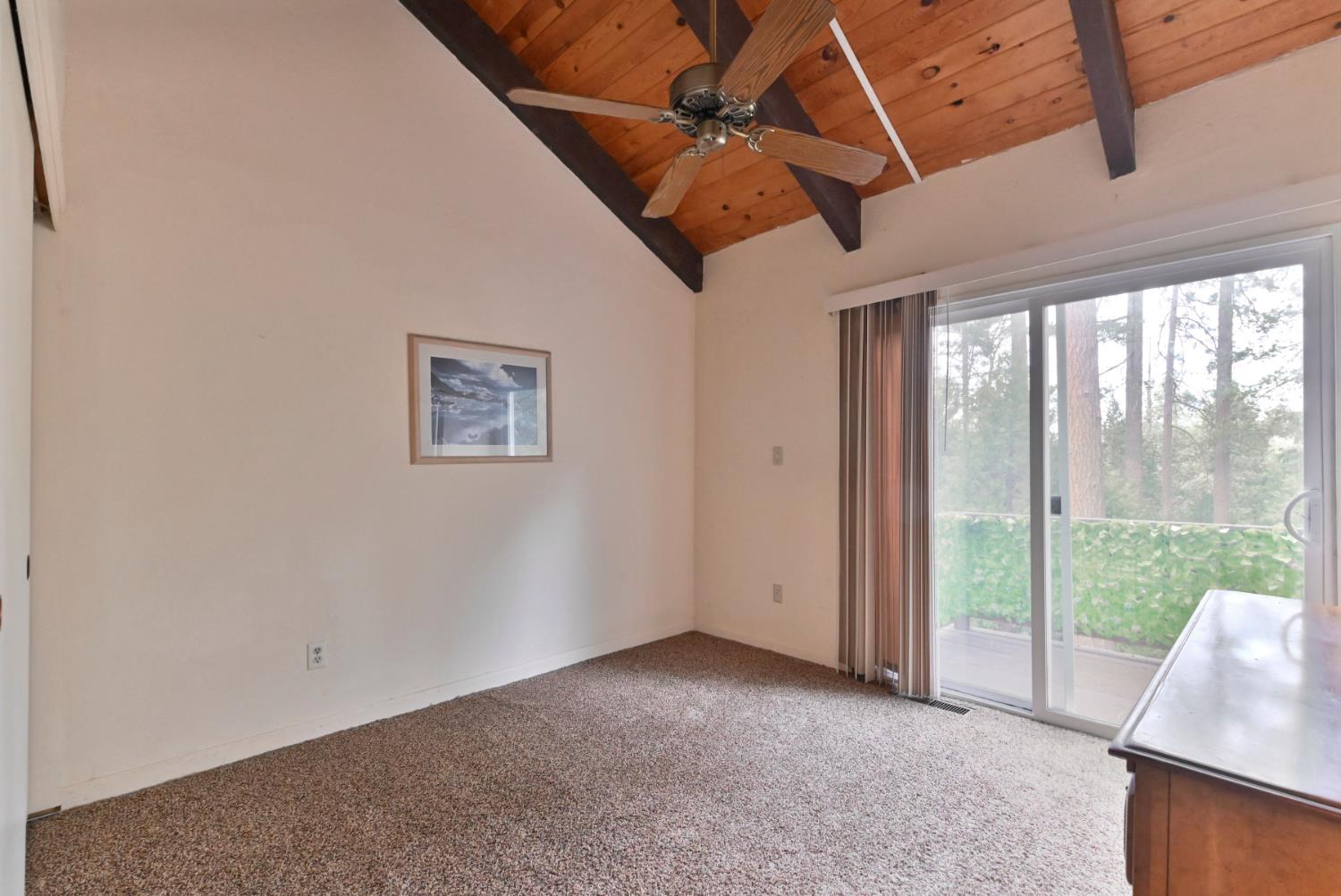 24214 N Oxbow Lane