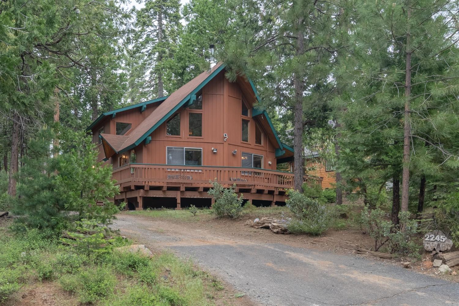 2245 Castlewood Lane