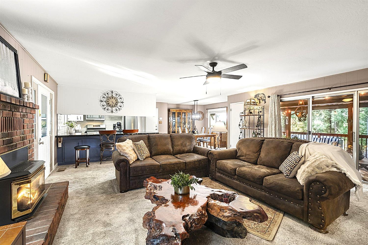1786 Bonanza Way