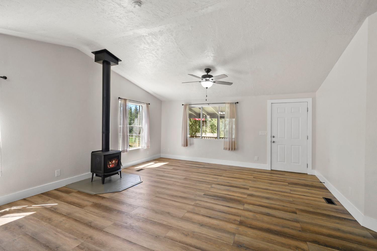 1159 Borrego Drive