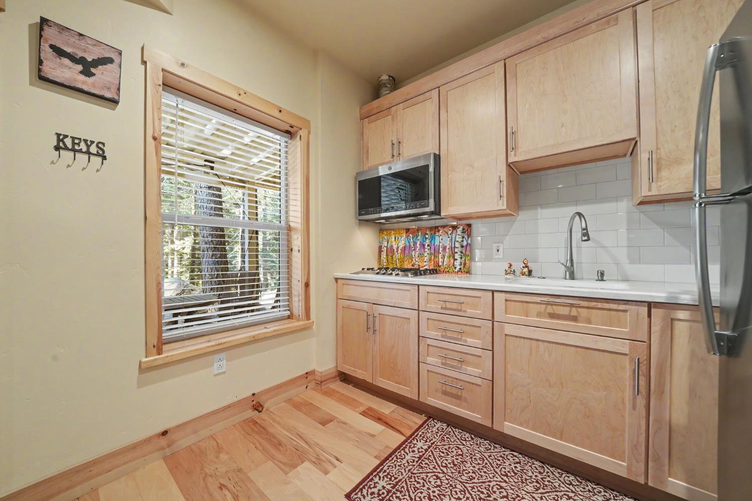 3061 Tahos Drive