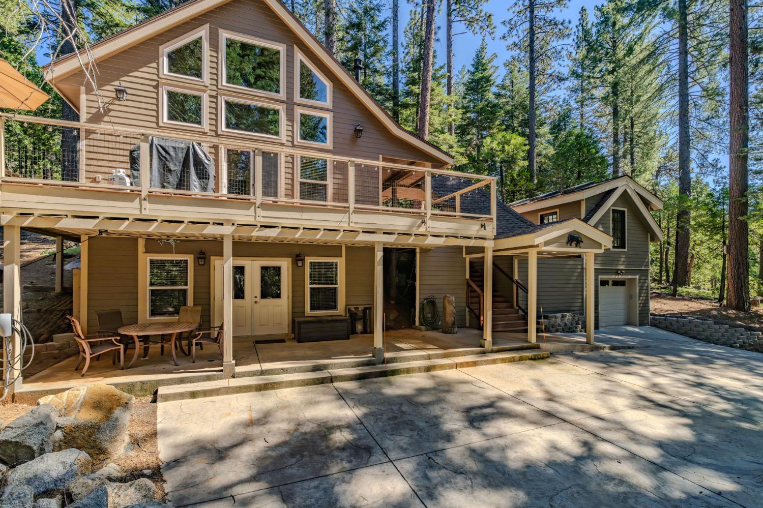 3061 Tahos Drive