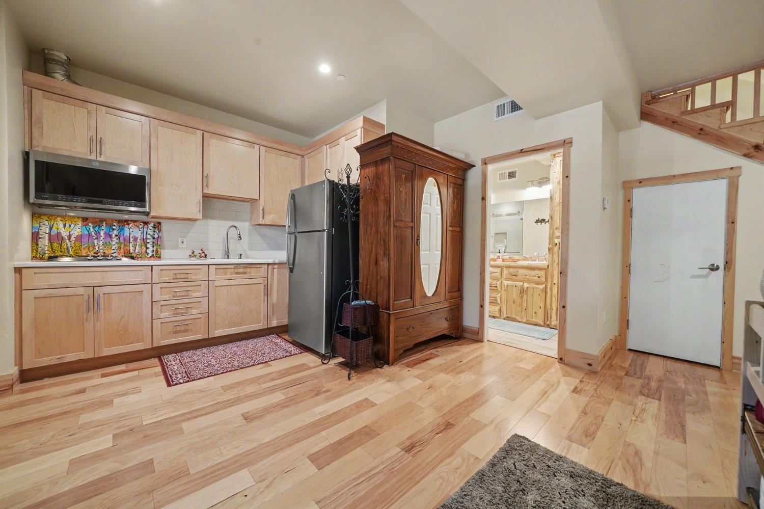 3061 Tahos Drive