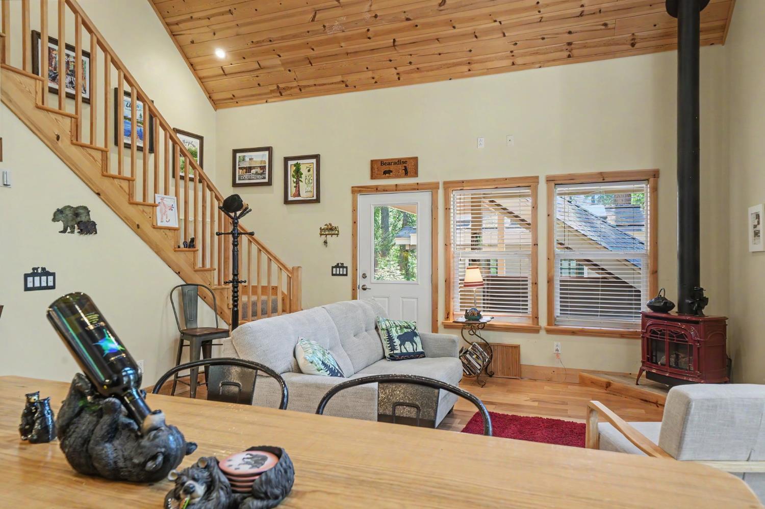 3061 Tahos Drive