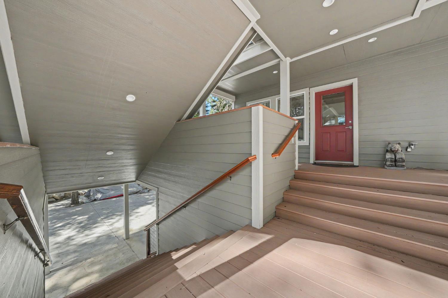 3061 Tahos Drive