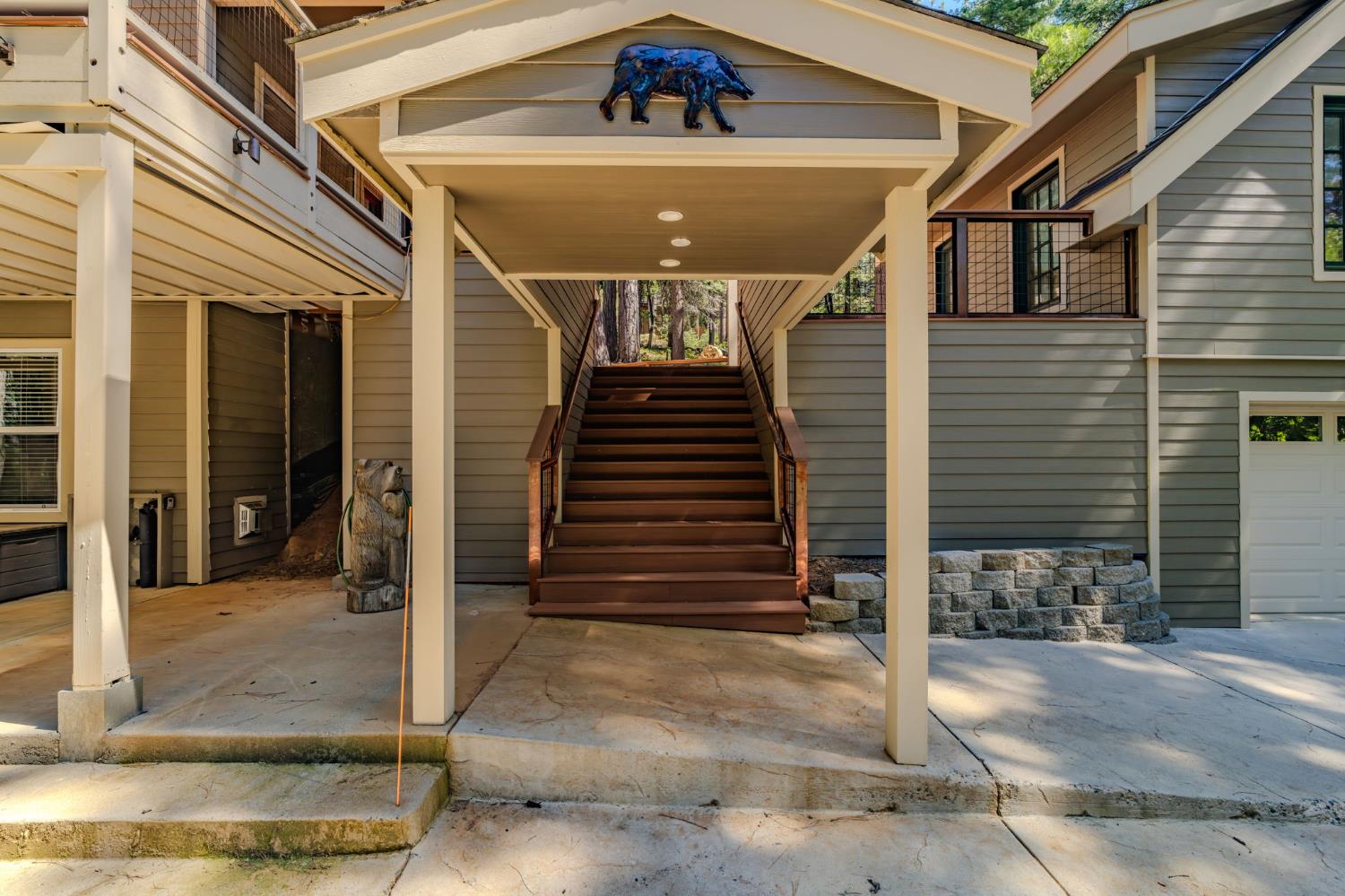 3061 Tahos Drive