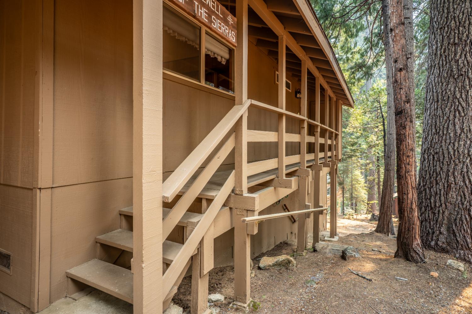 3046 Tahos Drive