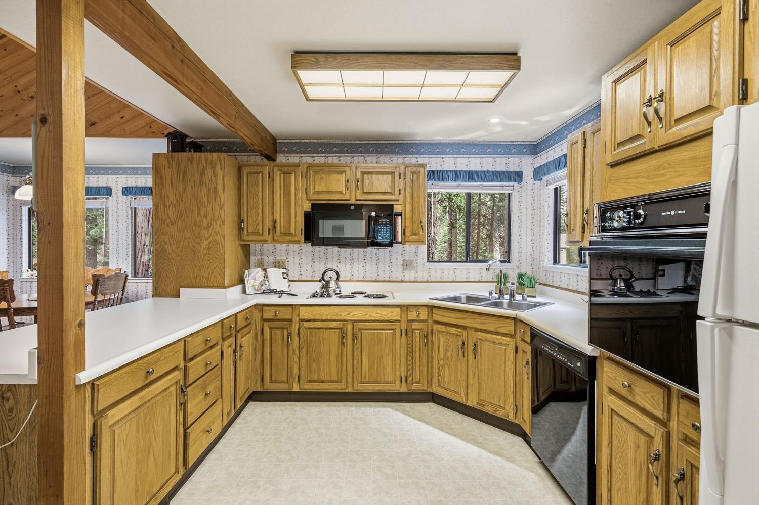 337 Kenshaw Court