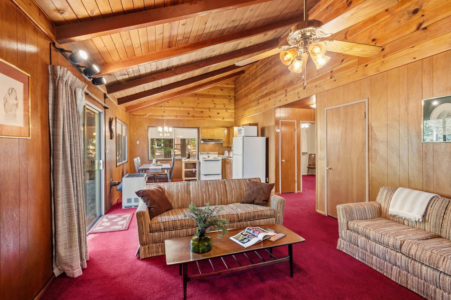 3370 Lakewood Drive