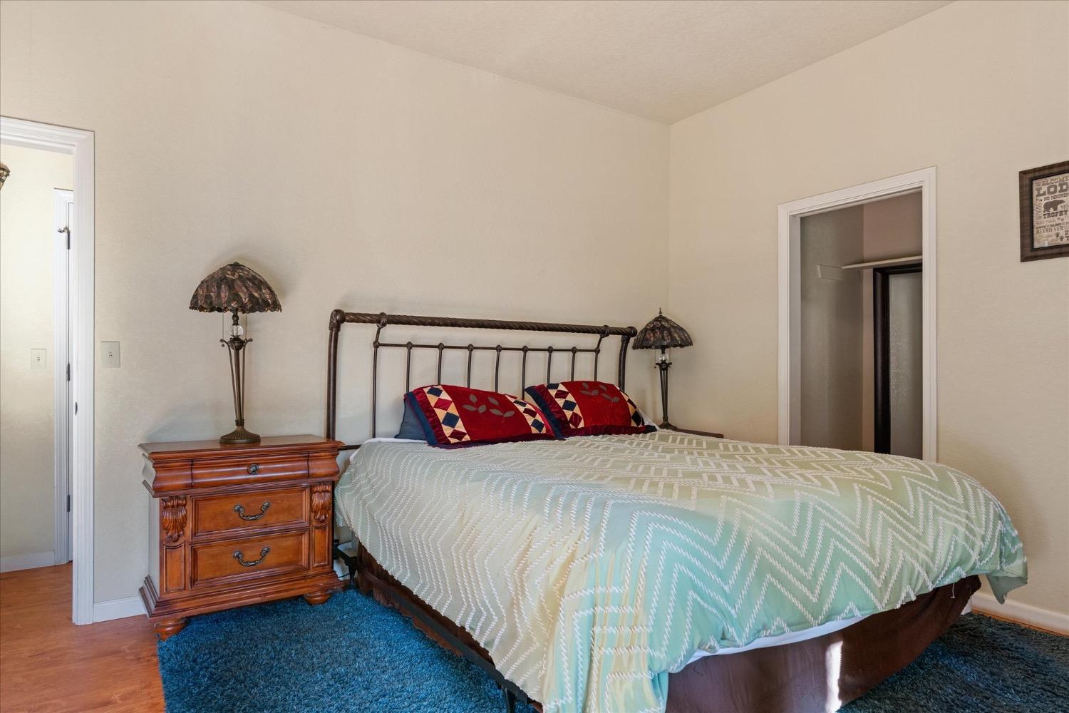 2434 Dardanelle Vista