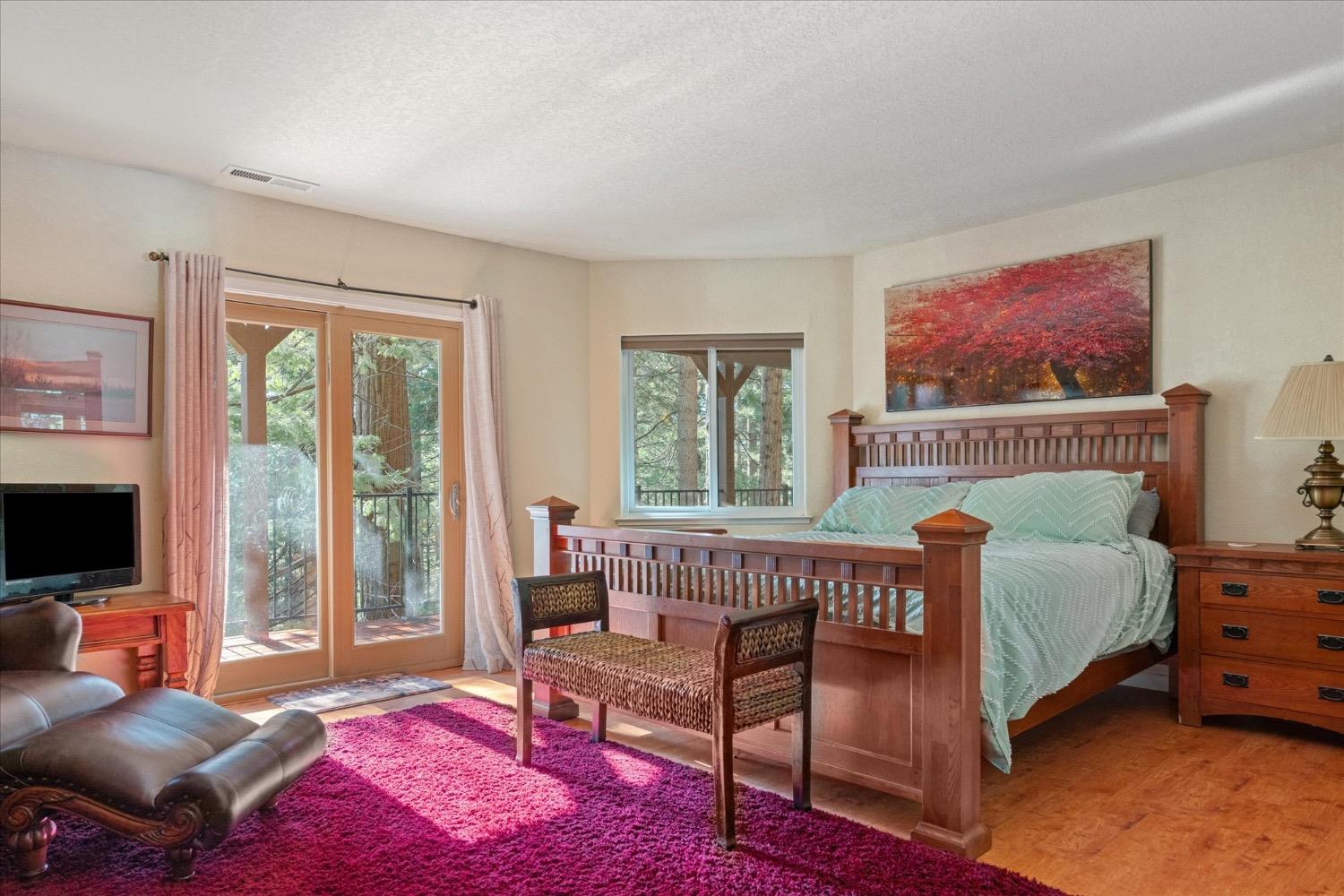 2434 Dardanelle Vista