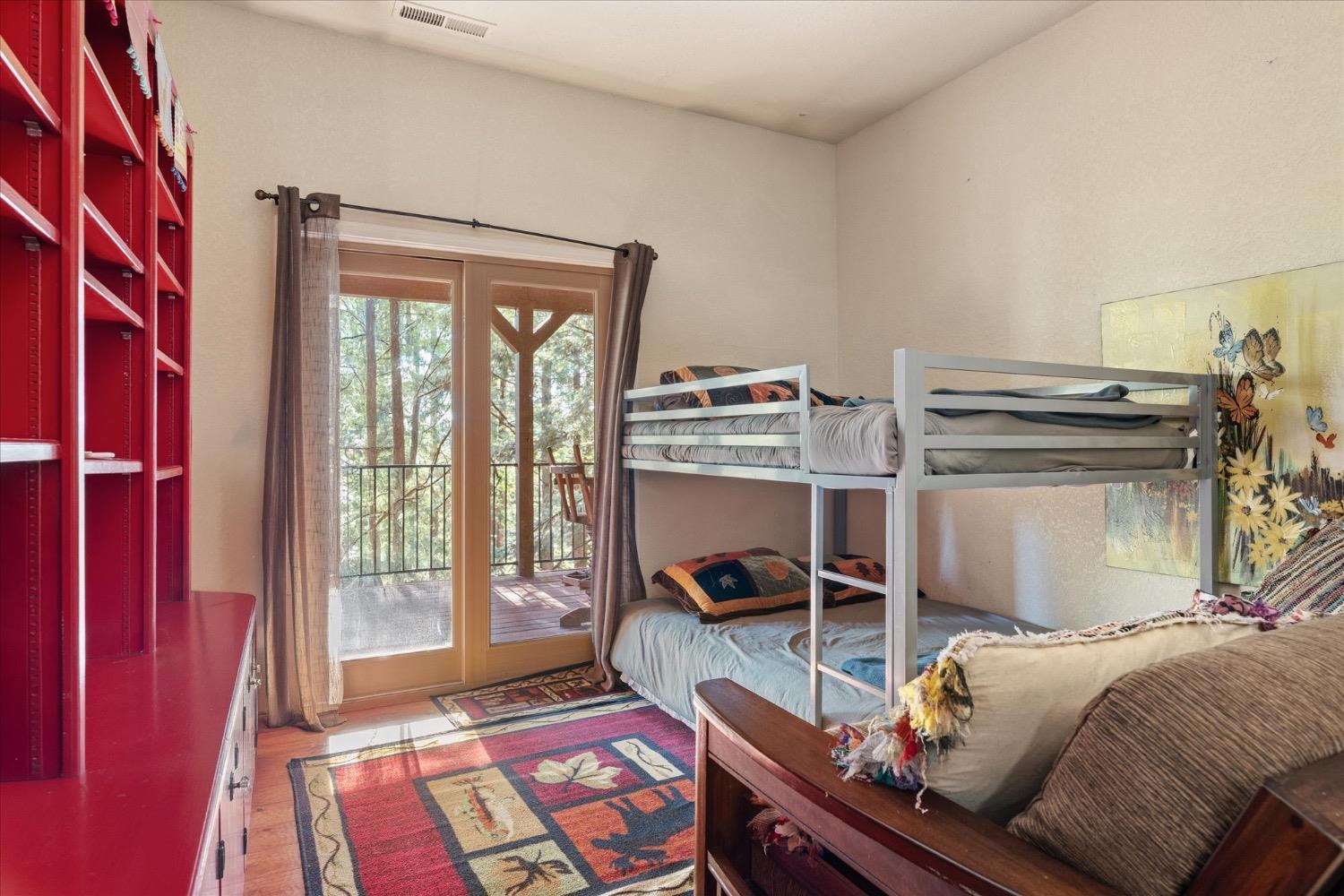 2434 Dardanelle Vista