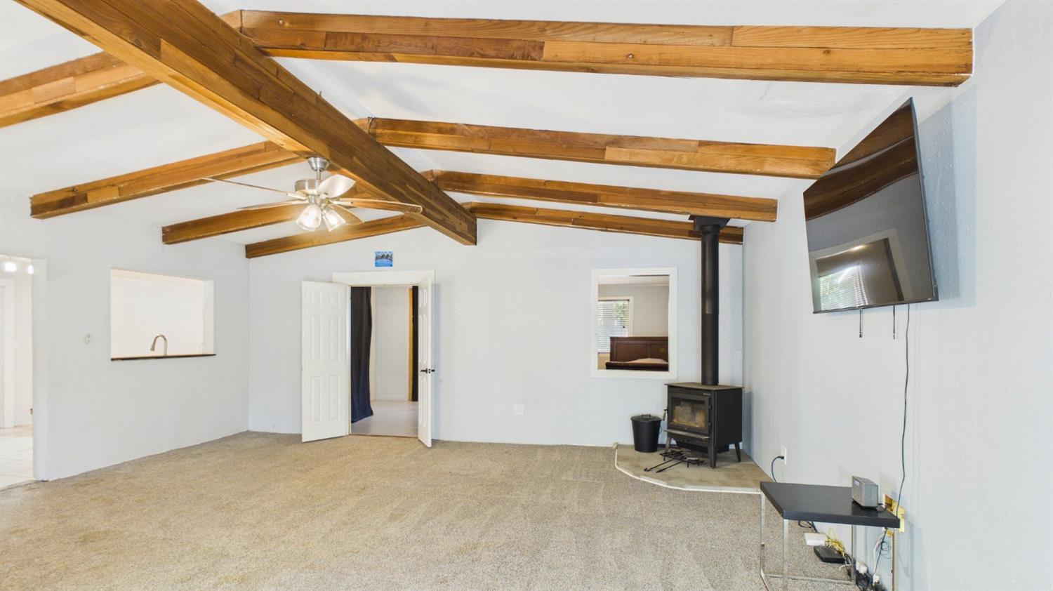 735 Ridge Road