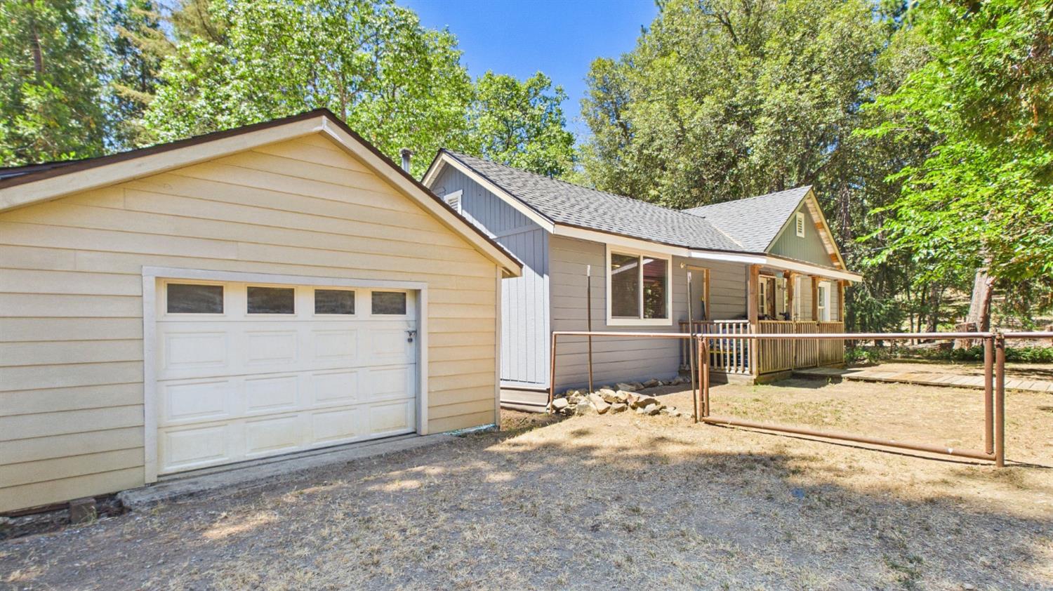 735 Ridge Road
