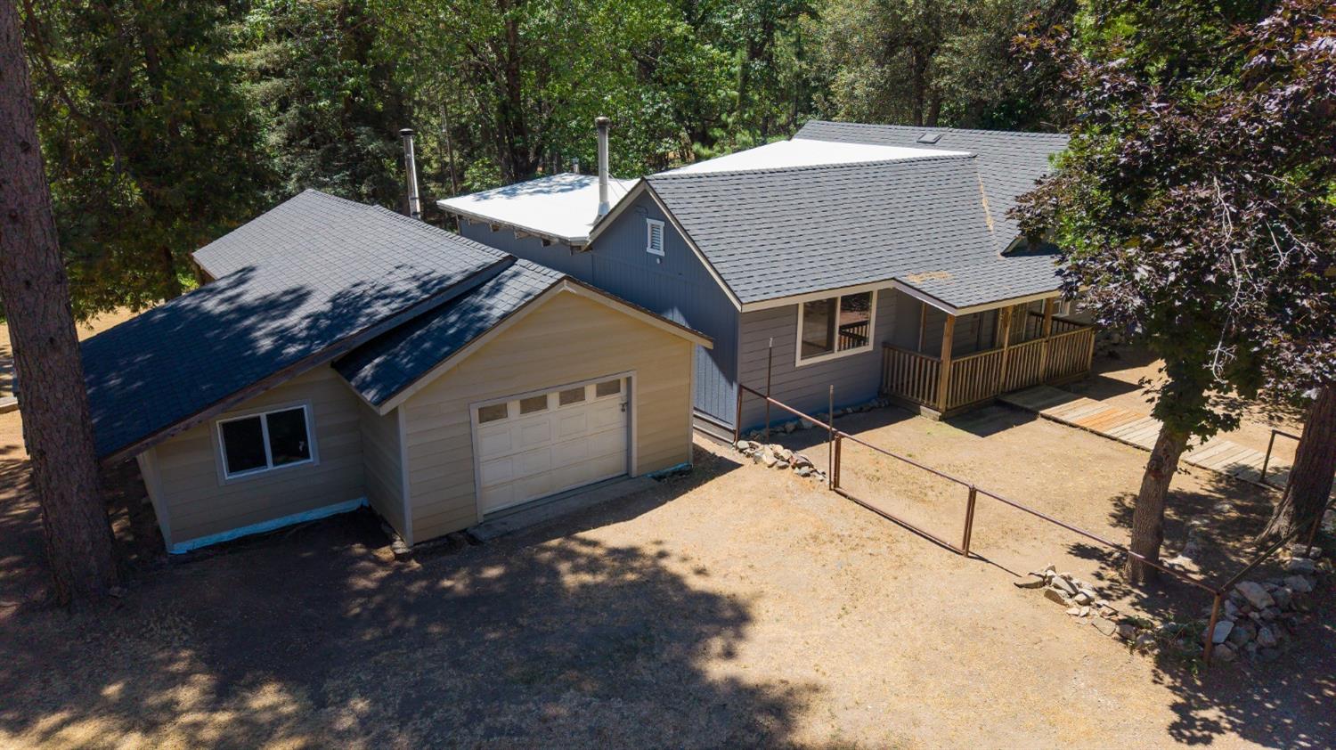 735 Ridge Road