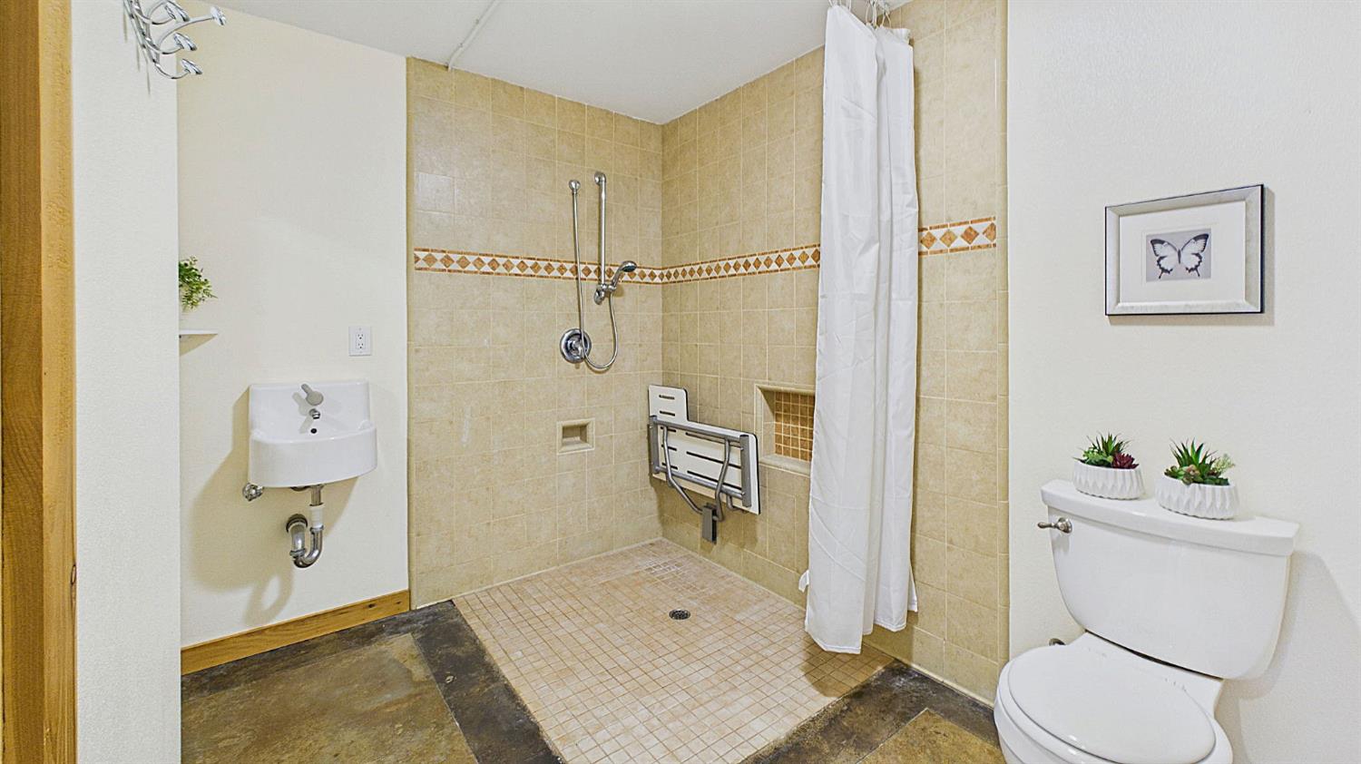 1404 Karock Road