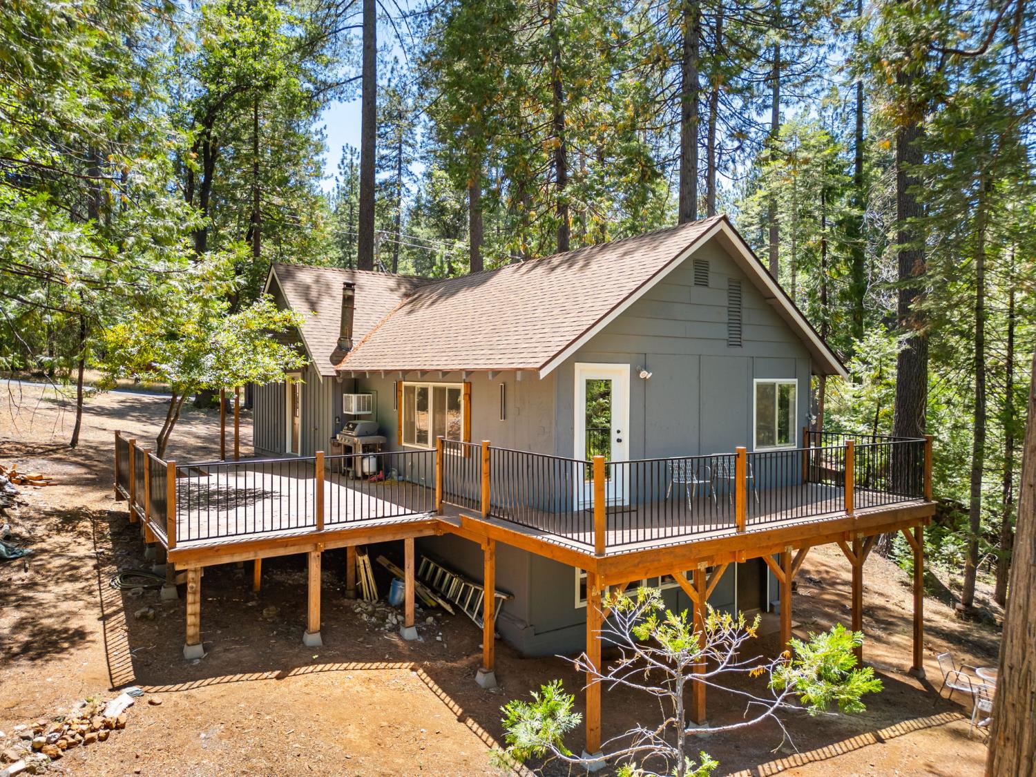 2360 E Mokelumne Drive