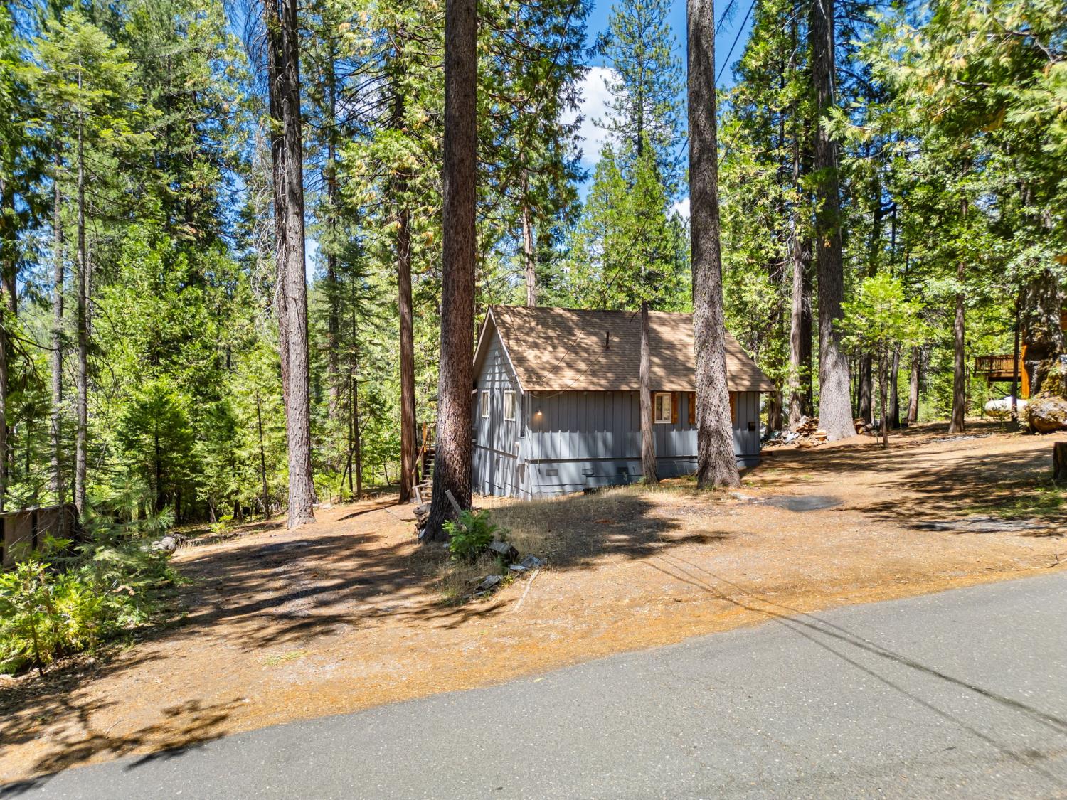 2360 E Mokelumne Drive