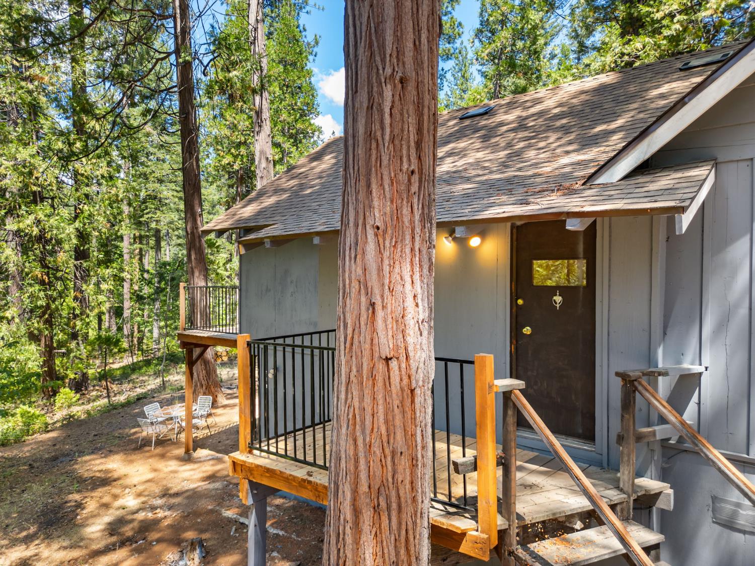 2360 E Mokelumne Drive
