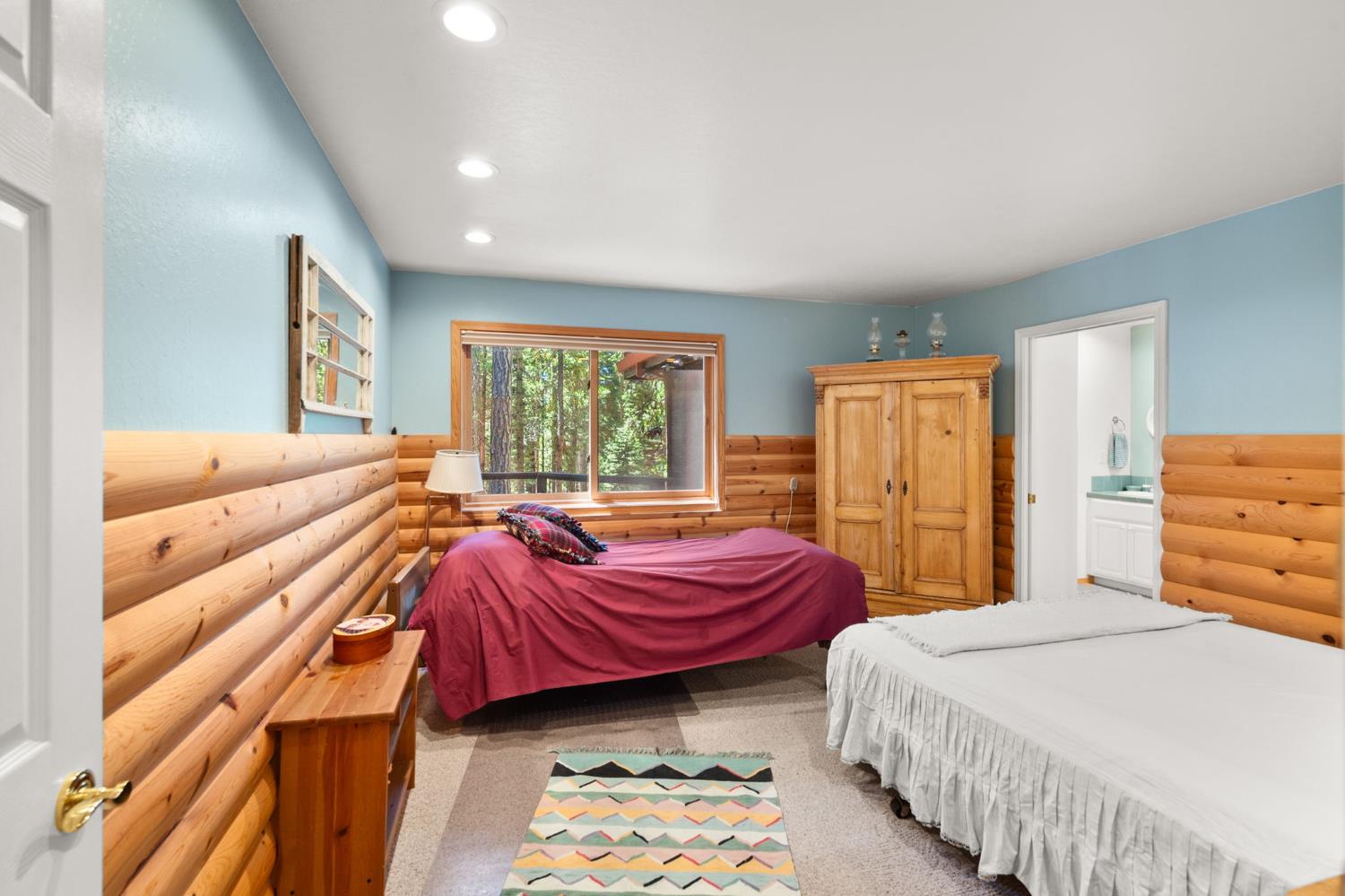 1518 Topanga Lane