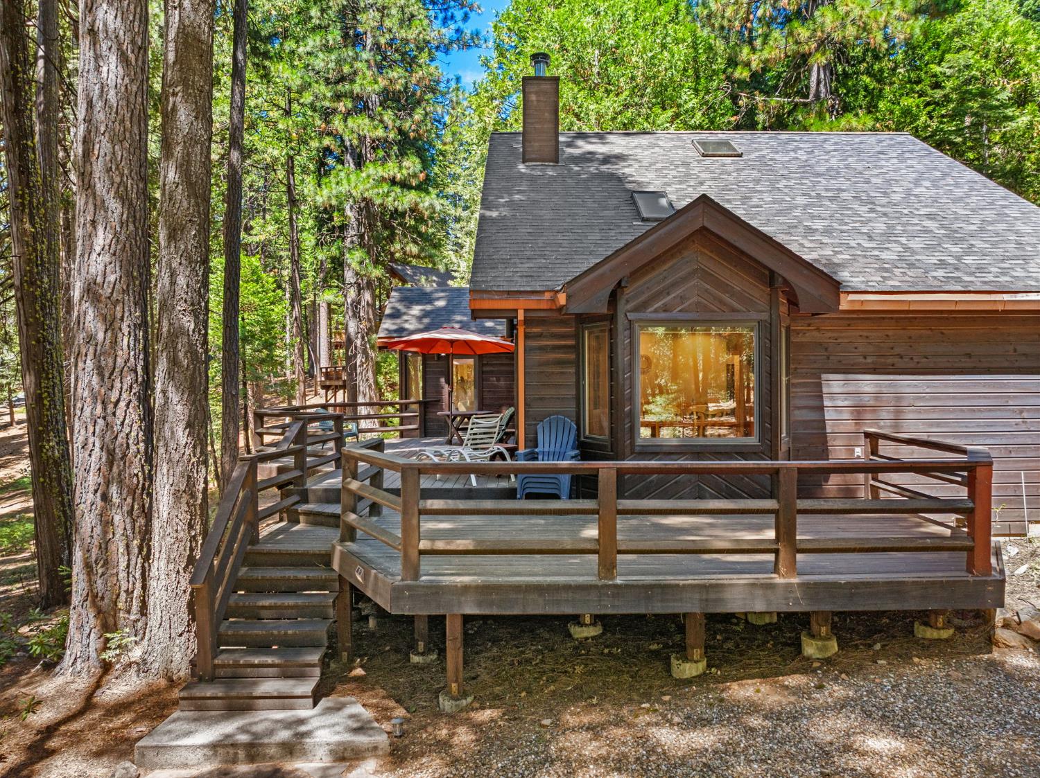 1518 Topanga Lane