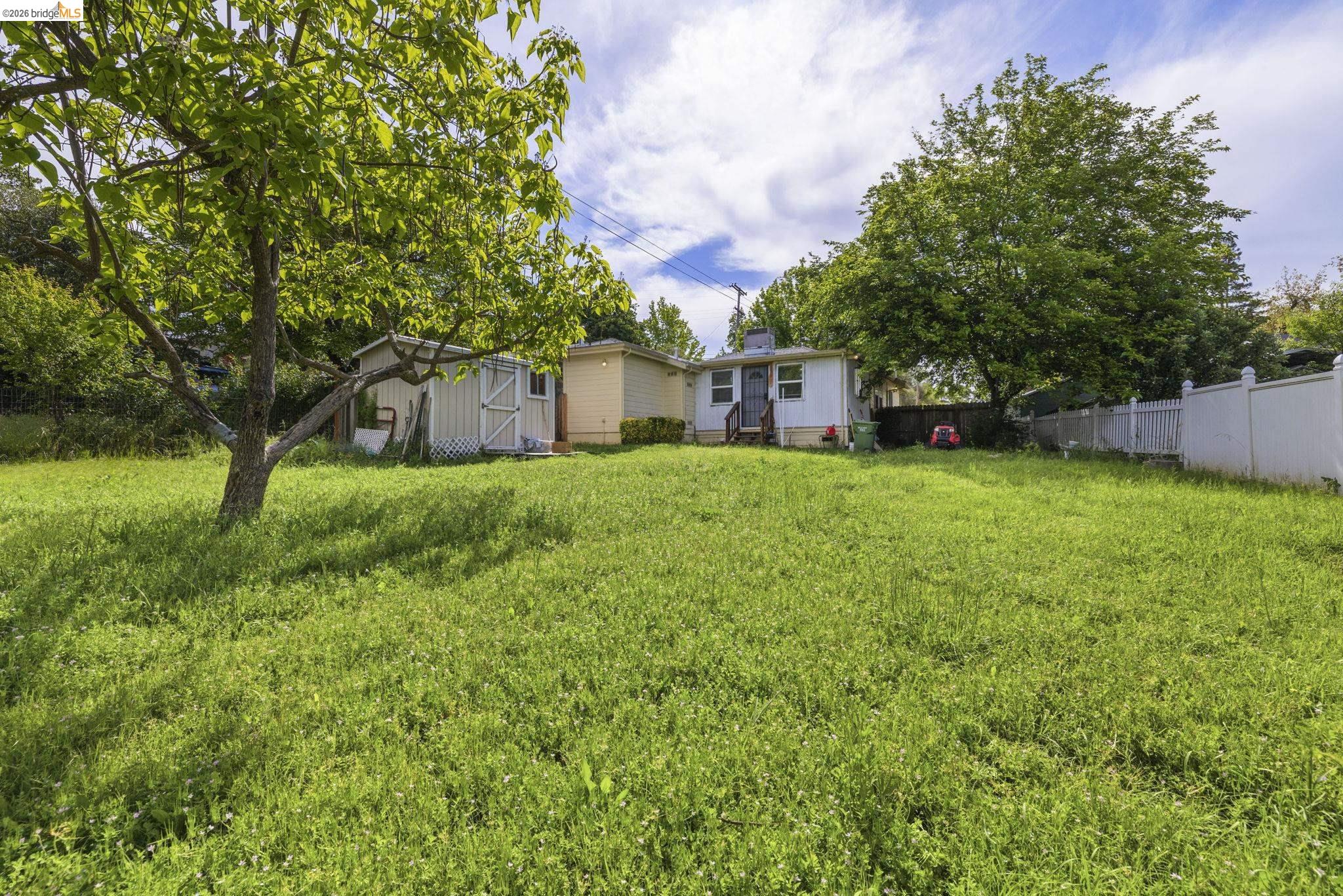 268 N California