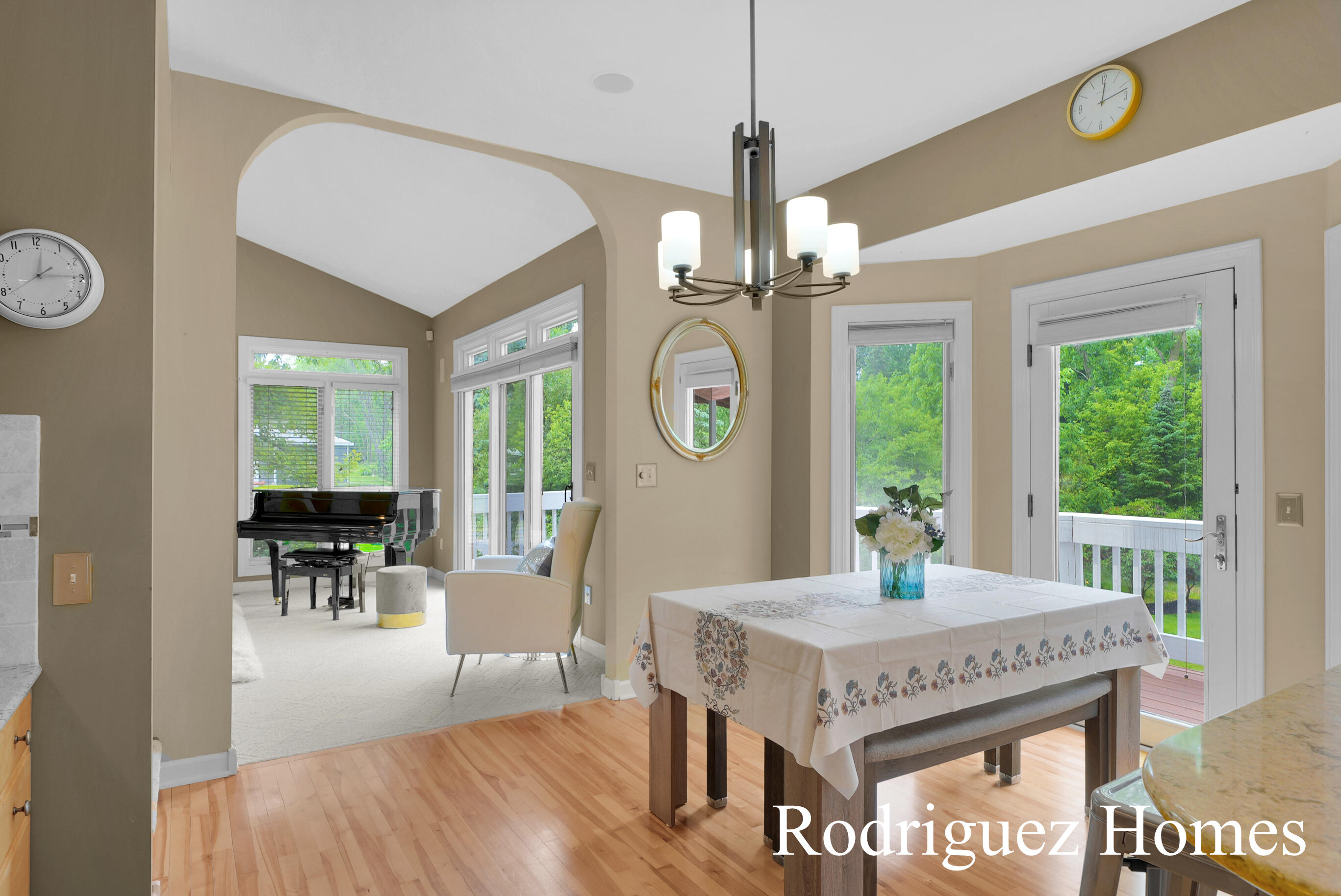 815 Bradford Hollow Drive NE