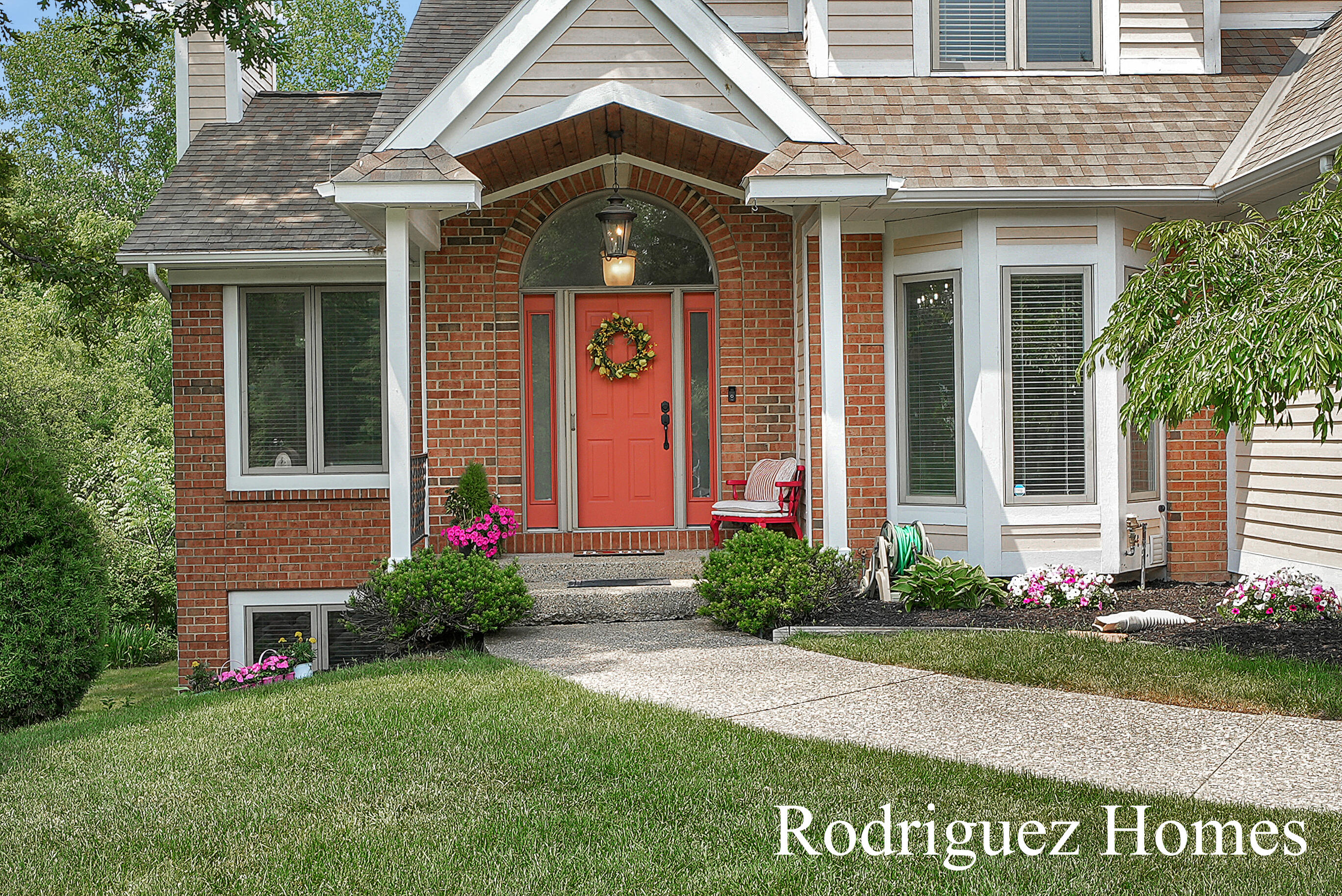 815 Bradford Hollow Drive NE